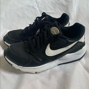 NIKE LD VICTORY WOMENS